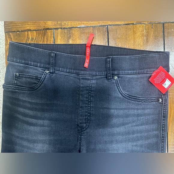 SPANX - Women’s straight leg jeans - Picture 5 of 5